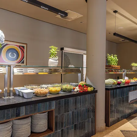 Family Pagus Hotel 4*