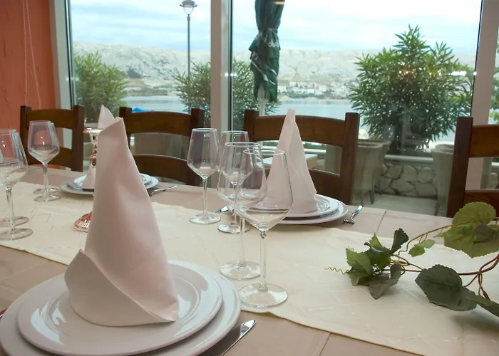 Family Pagus 4* Pag Town